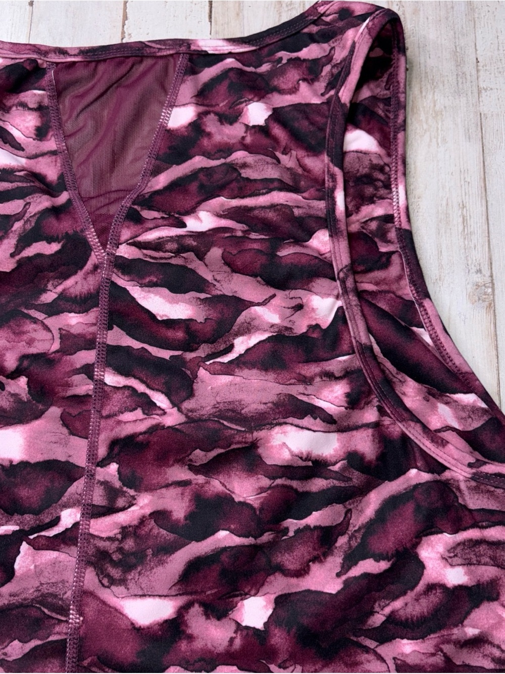 JONES NEW YORK 3X Sport Maroon Camo Print Crop Shelf Bra Activewear NWT - Picture 11 of 13